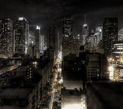 Skyline Notturno di New York - wallpaper preview