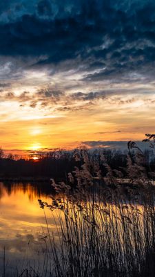 Stupenda riflessione del tramonto - wallpaper preview