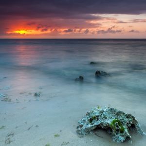Tranquillo Tramonto sulla Spiaggia