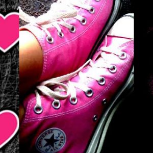 Converse Rosa e Cuori