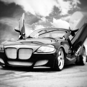 Elegante Auto Sportivo Nero