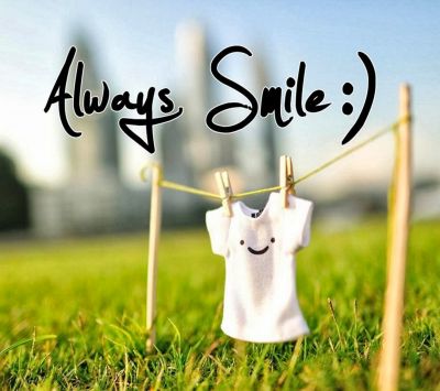 Sorridi Sempre Maglietta - wallpaper preview