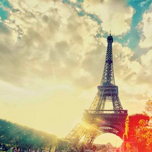 Tramonto sulla Torre Eiffel