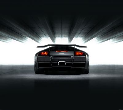 Elegante Auto Sportivo Nero