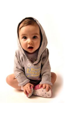 Bambino Adorabile con Felpa - wallpaper preview
