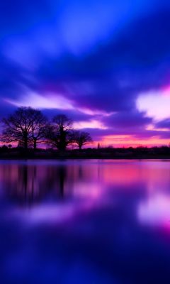 Riflesso di un Tramonto Vivace