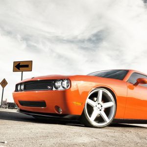 Dodge Challenger Arancione