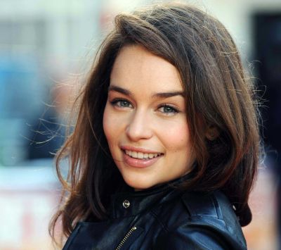 Ritratto di Emilia Clarke - wallpaper preview