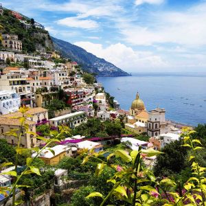 Bellissima Vista della Costiera Amalfitana