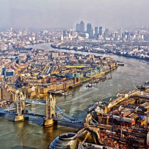 Skyline di Londra e Tower Bridge