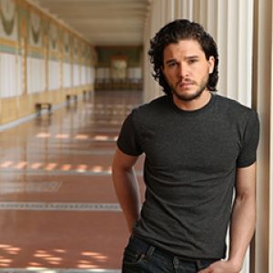 Uomo alla Moda in Abbigliamento Casual