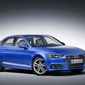 Audi A4 Blu Sedan