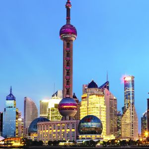 Skyline di Shanghai al Crepuscolo